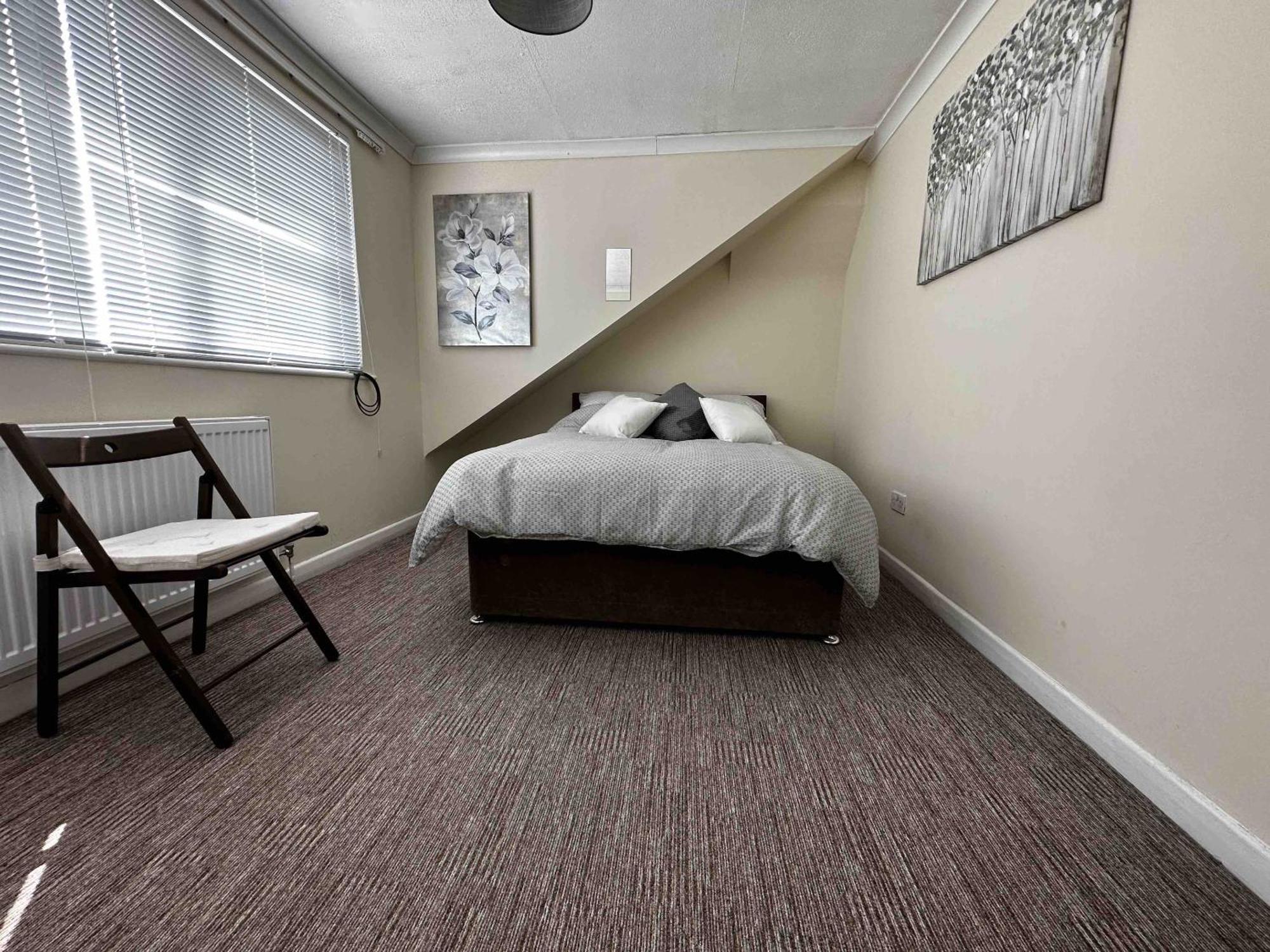 Silverdale House Southend-on-Sea Room photo