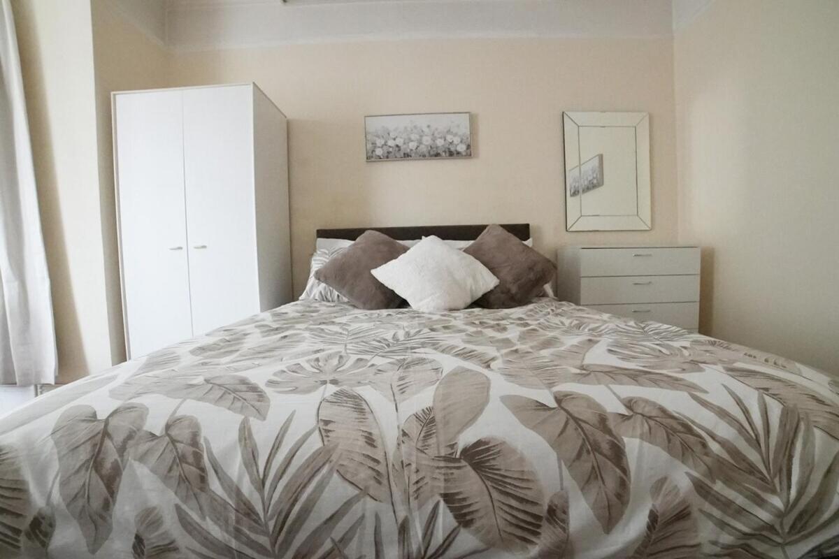 Silverdale House Southend-on-Sea Room photo