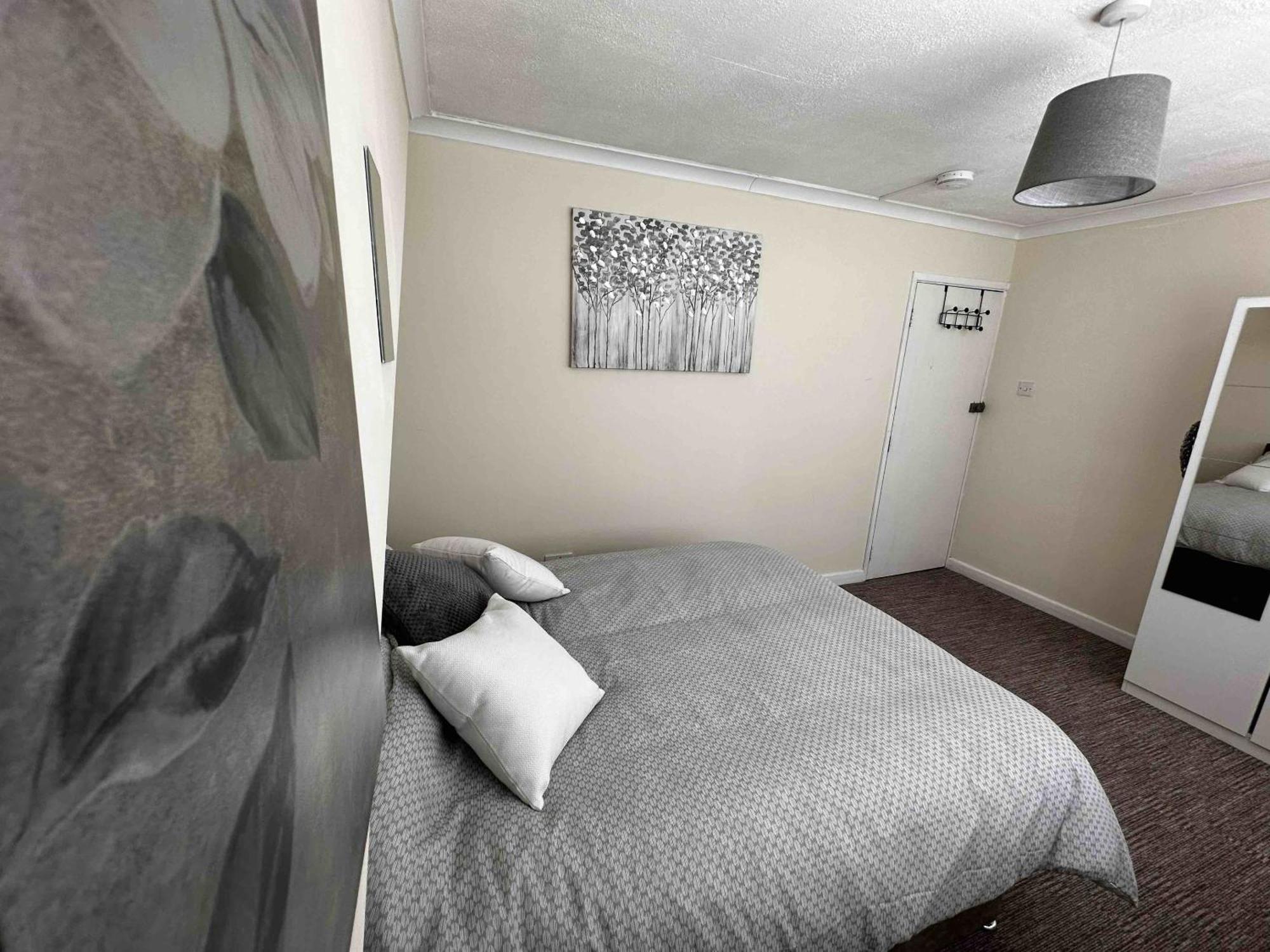 Silverdale House Southend-on-Sea Room photo